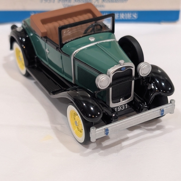 1998 Hallmark "1931 Ford Model A Roadster" Keepsake Ornament NIB, Die Cast Car - Picture 3 of 10